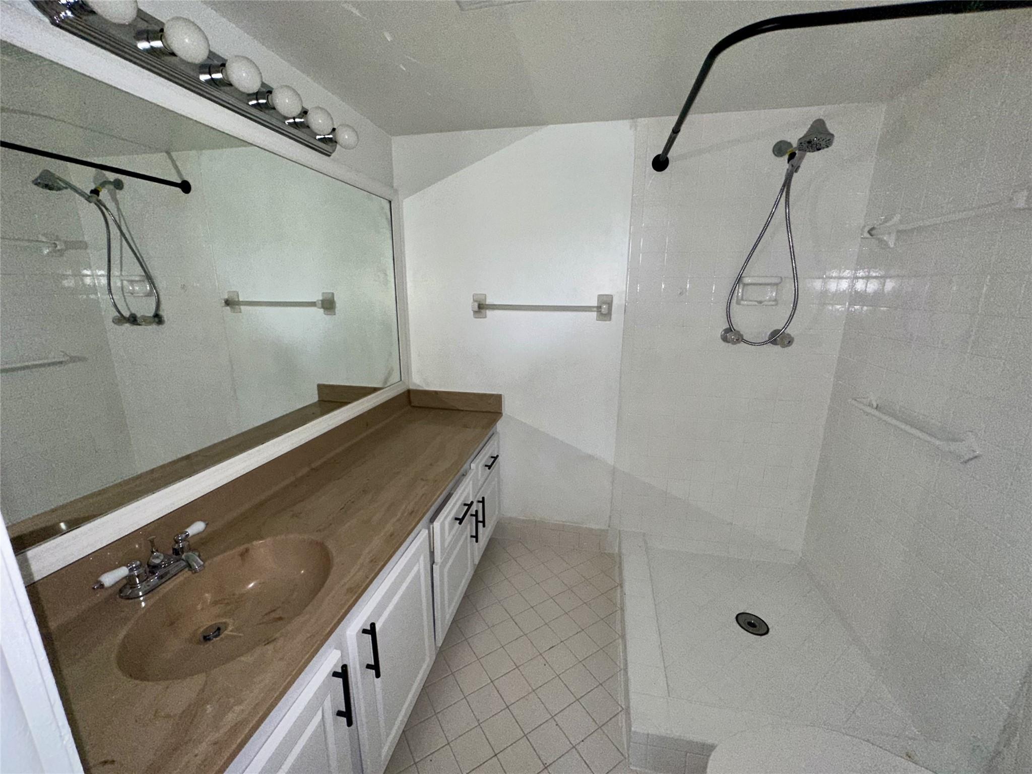 BERMUDA CLUB SEC 1 - Residential Lease