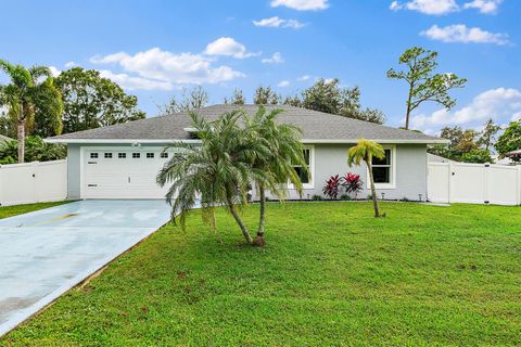 A home in Port St Lucie