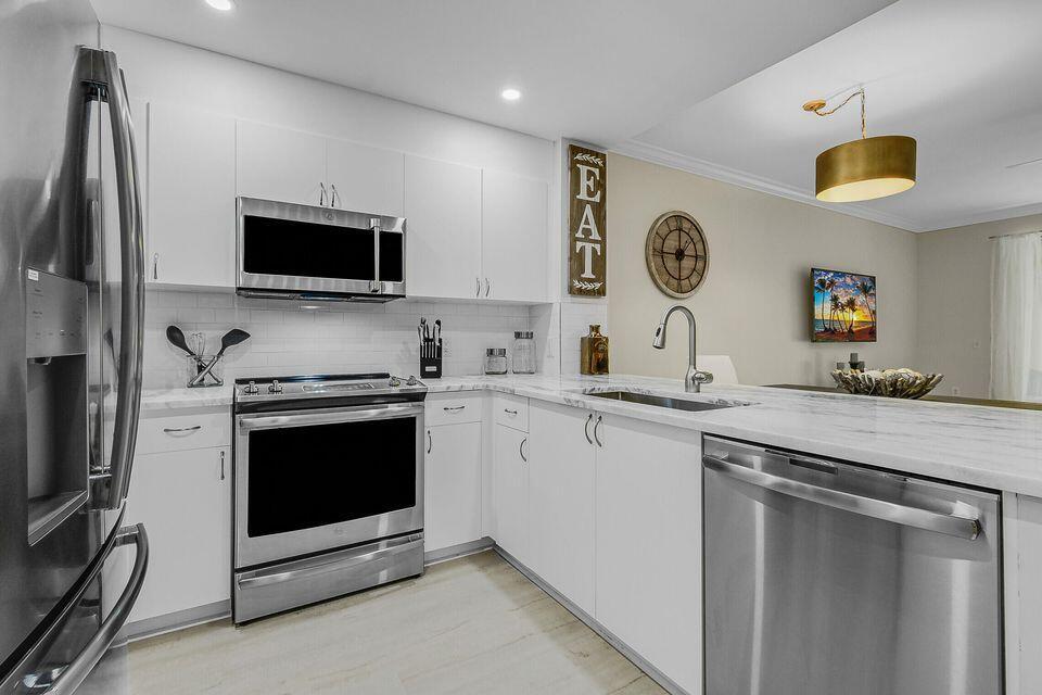 ST ANDREWS AT POLO CLUB CONDO - Residential