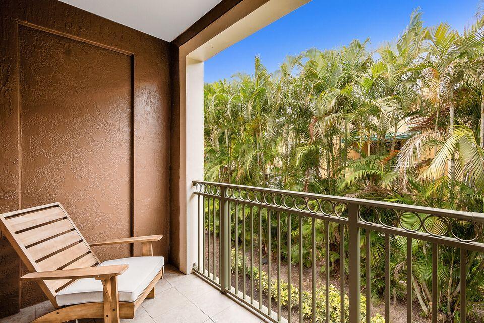 ST ANDREWS AT POLO CLUB CONDO - Residential