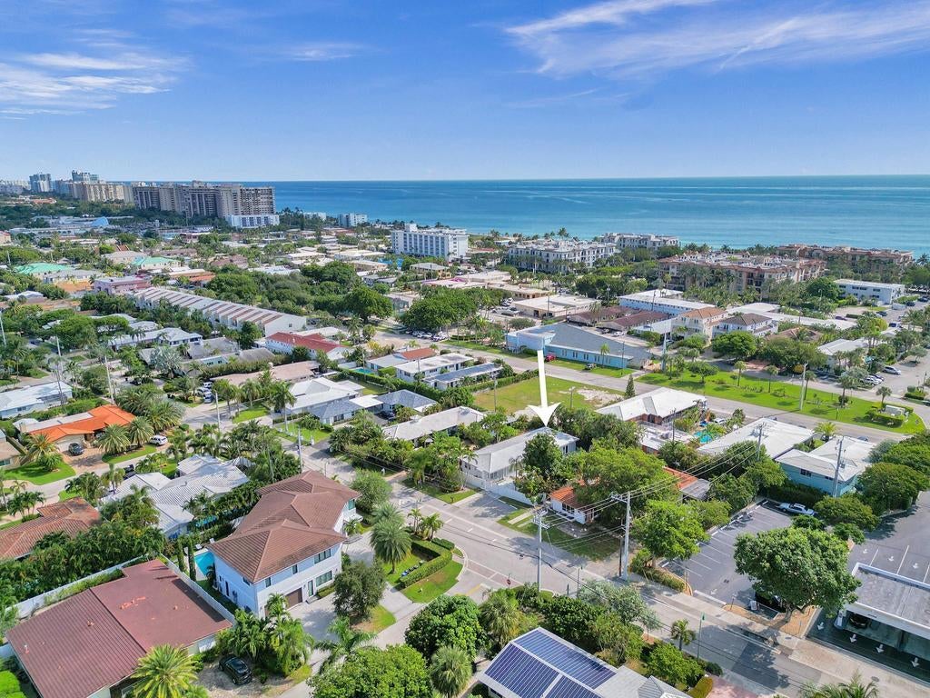 Photo of 4422 Sea Grape Drive, Lauderdale By The Sea, FL 33308 (MLS # B26077991)