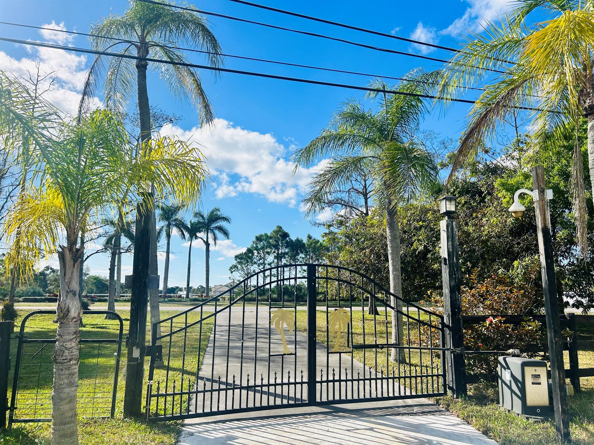 16040 Jupiter Farms Road