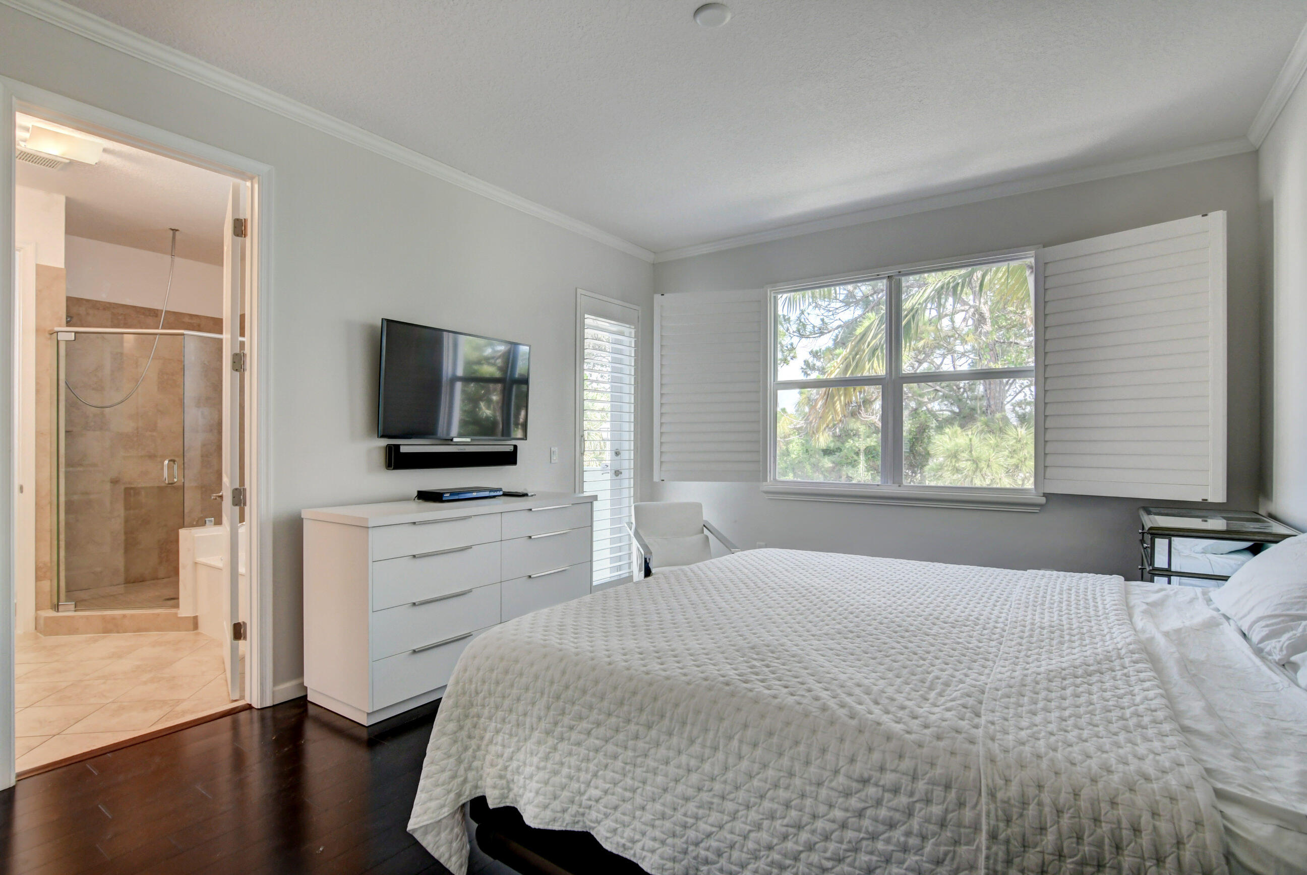 BLUE LAKLE TOWNHOMES - Residential