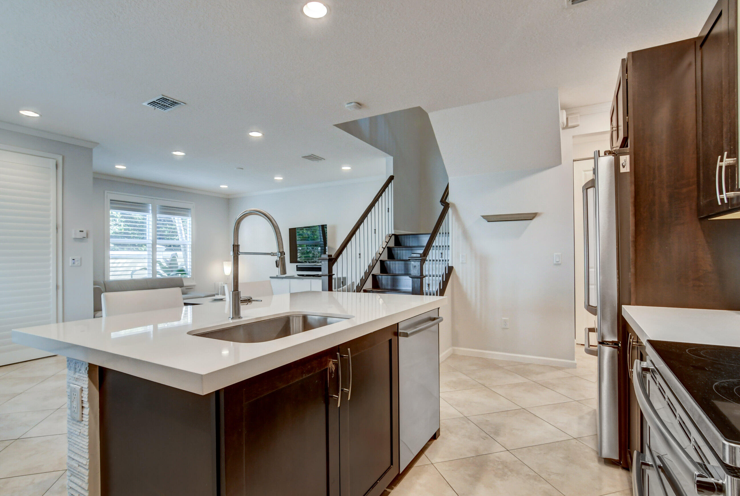 BLUE LAKLE TOWNHOMES - Residential