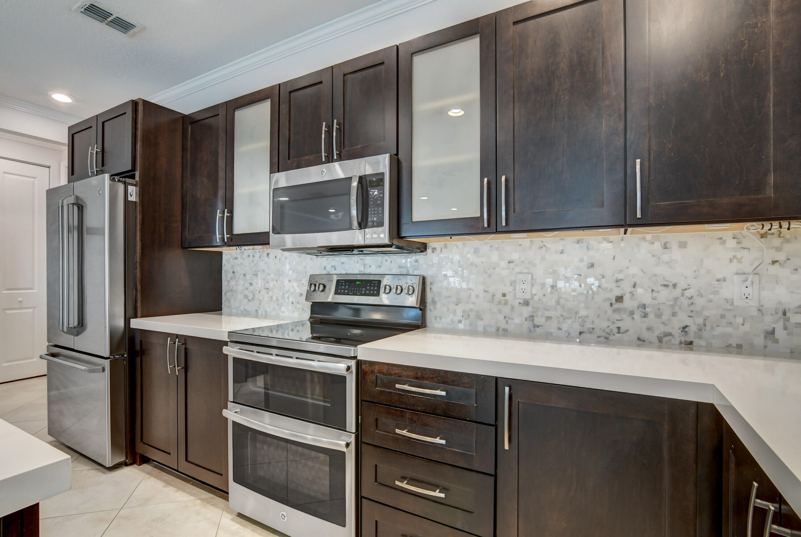 BLUE LAKLE TOWNHOMES - Residential