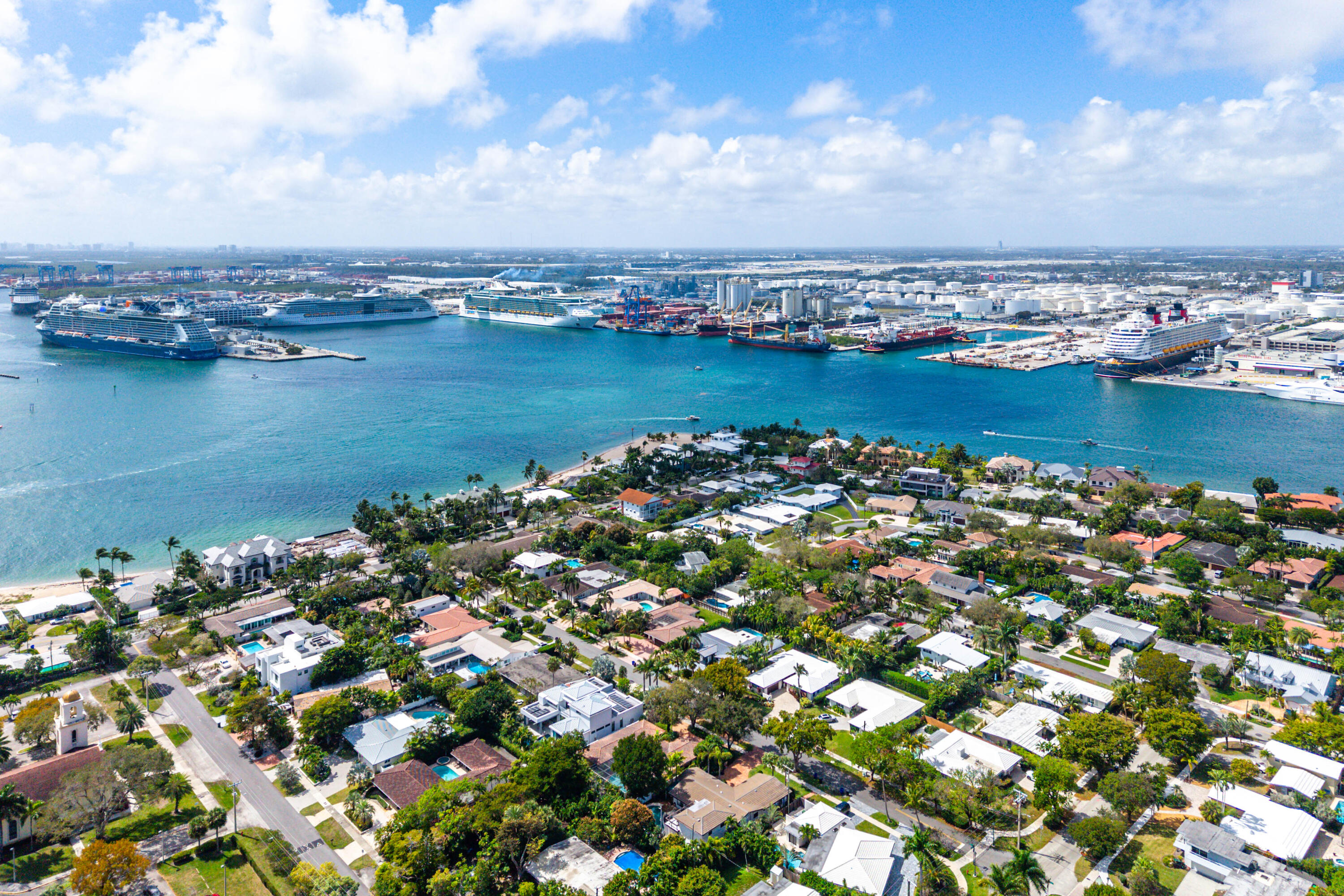 BREAKWATER TOWERS CO-OP - Residential