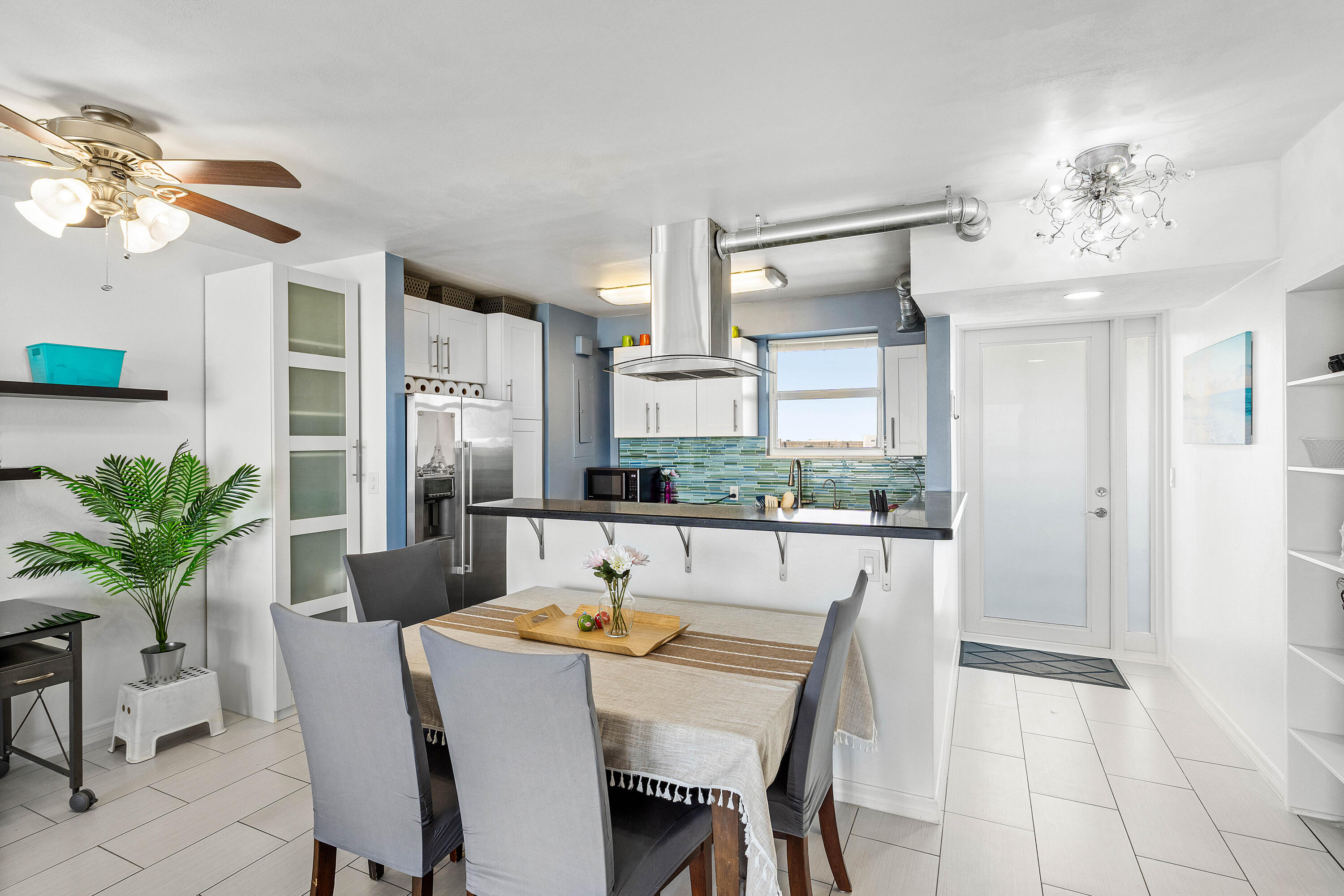 BREAKWATER TOWERS CO-OP - Residential