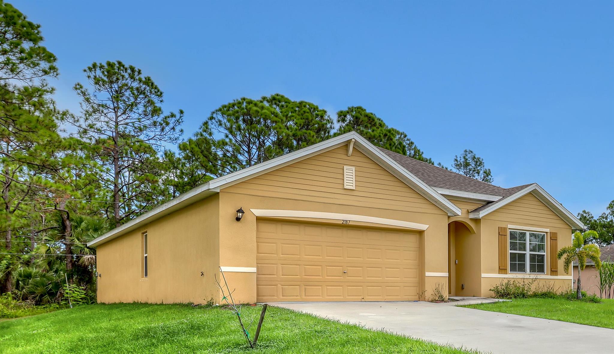 Tired of paying high electricity bills? Buy this house!! It comes with a Solar Panel System that will keep your bills low. (List price does NOT include solar system - buyer to pay extra). This home also features Smart Home Technology, allowing you remote-control while you're away. Enjoy over 1,800 sqft of living space with huge windows that let in lots of natural light. Your kitchen has a large island with breakfast bar, a walk-in pantry, and a single-bowl undermount sink. There's a lot more to see so come by and take a look