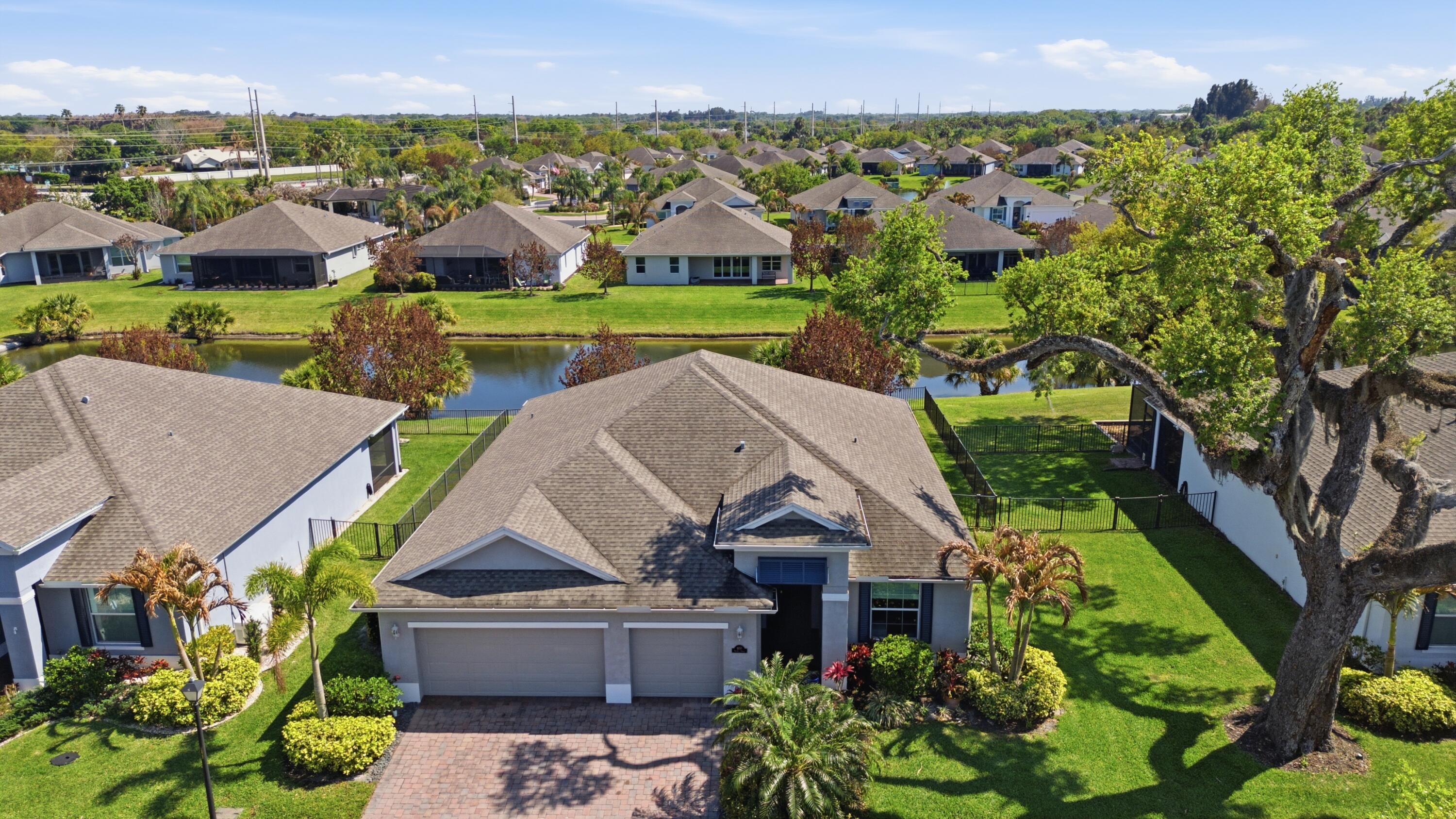 SEGOVIA LAKES PD REPLAT - Residential