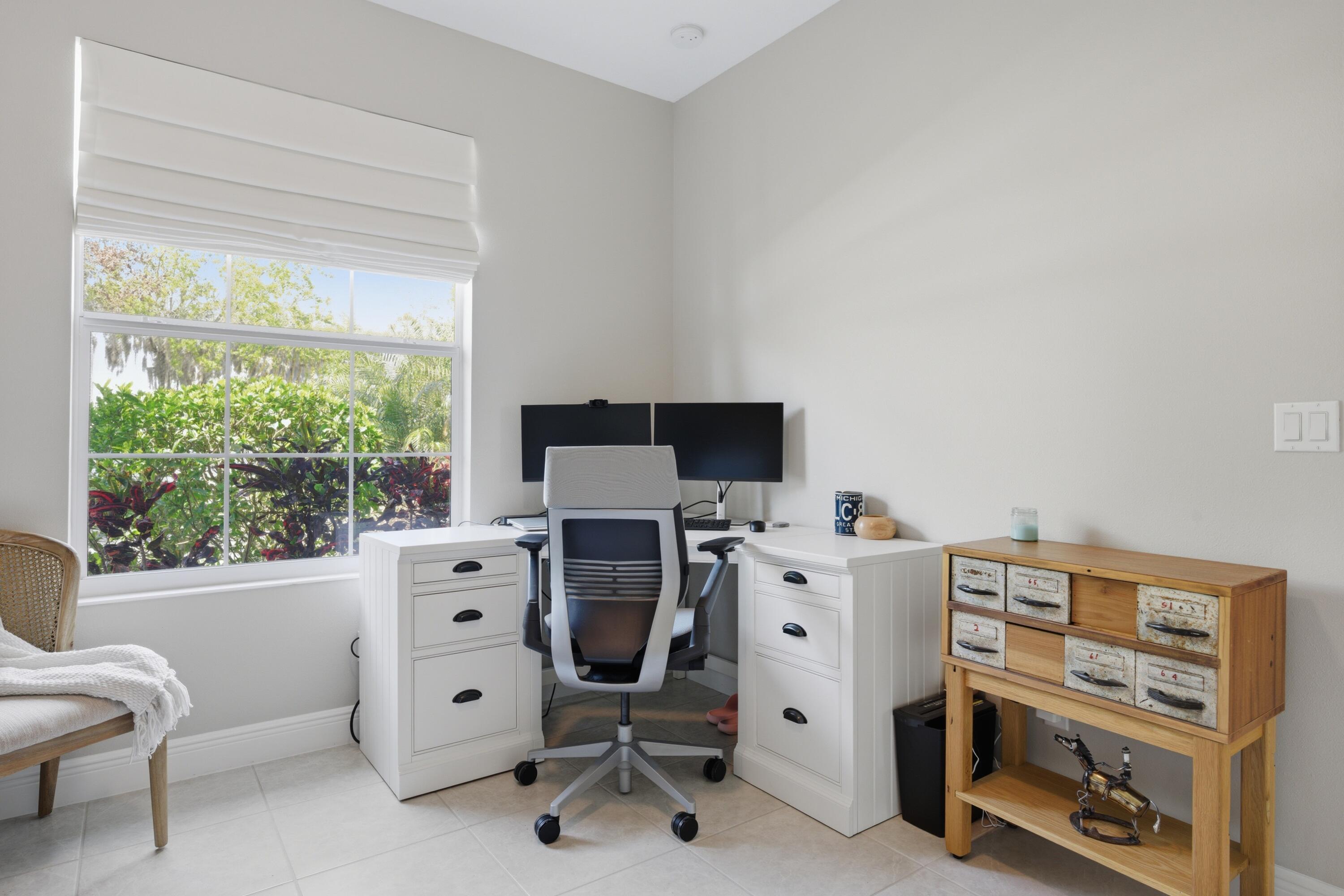 SEGOVIA LAKES PD REPLAT - Residential