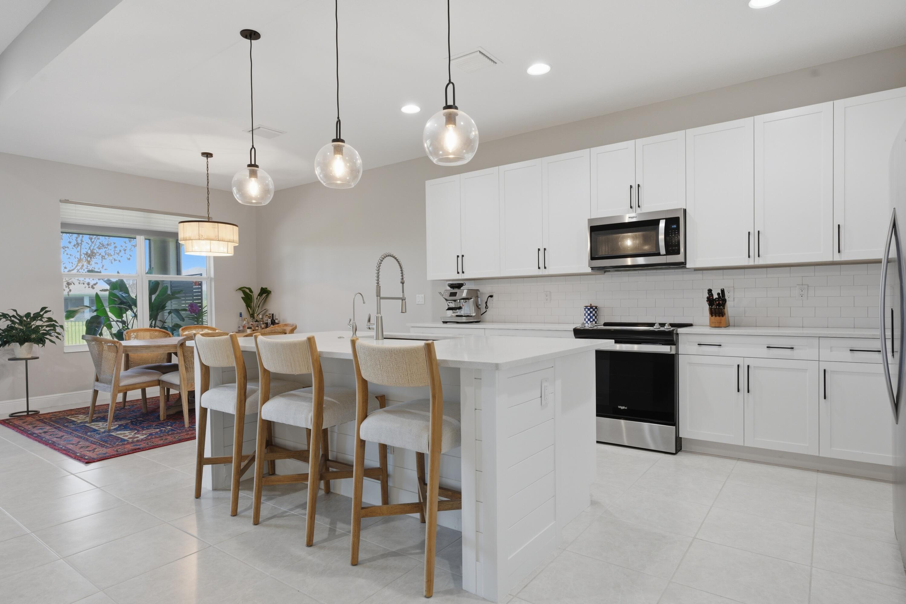 SEGOVIA LAKES PD REPLAT - Residential