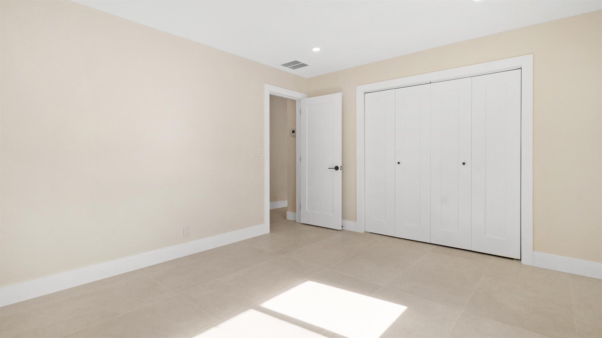 CYPRESS LAKE ESTATES - Residential