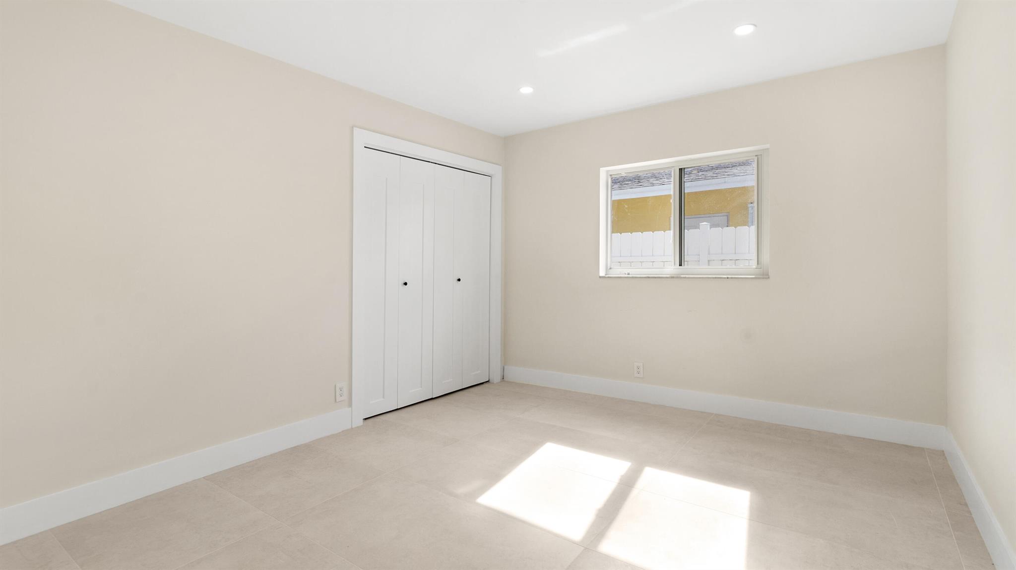 CYPRESS LAKE ESTATES - Residential