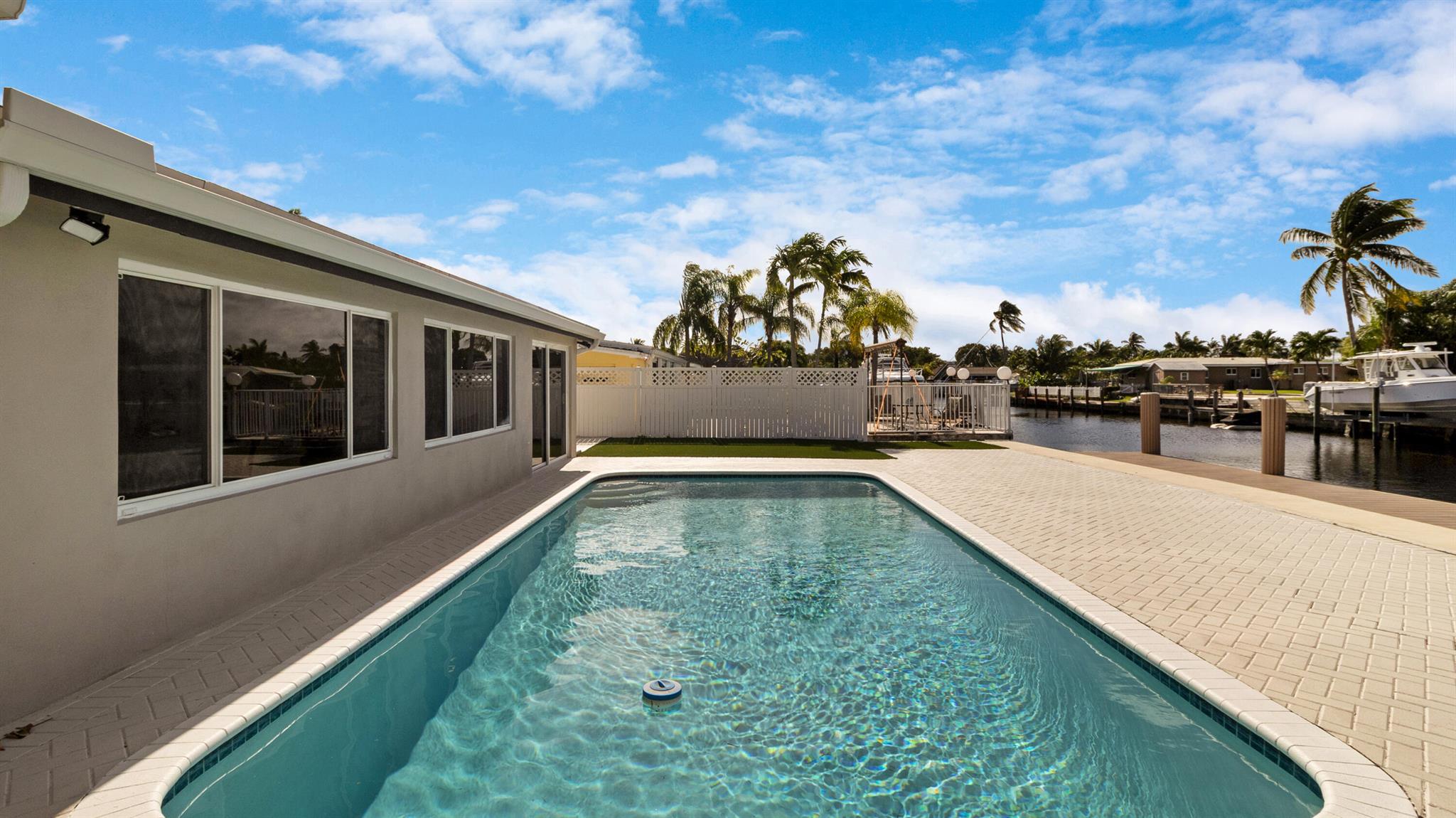 CYPRESS LAKE ESTATES - Residential