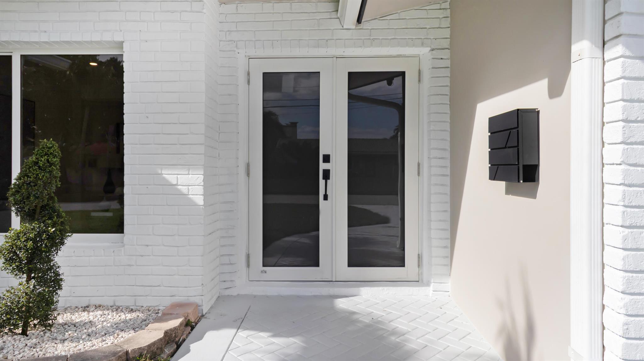 CYPRESS LAKE ESTATES - Residential