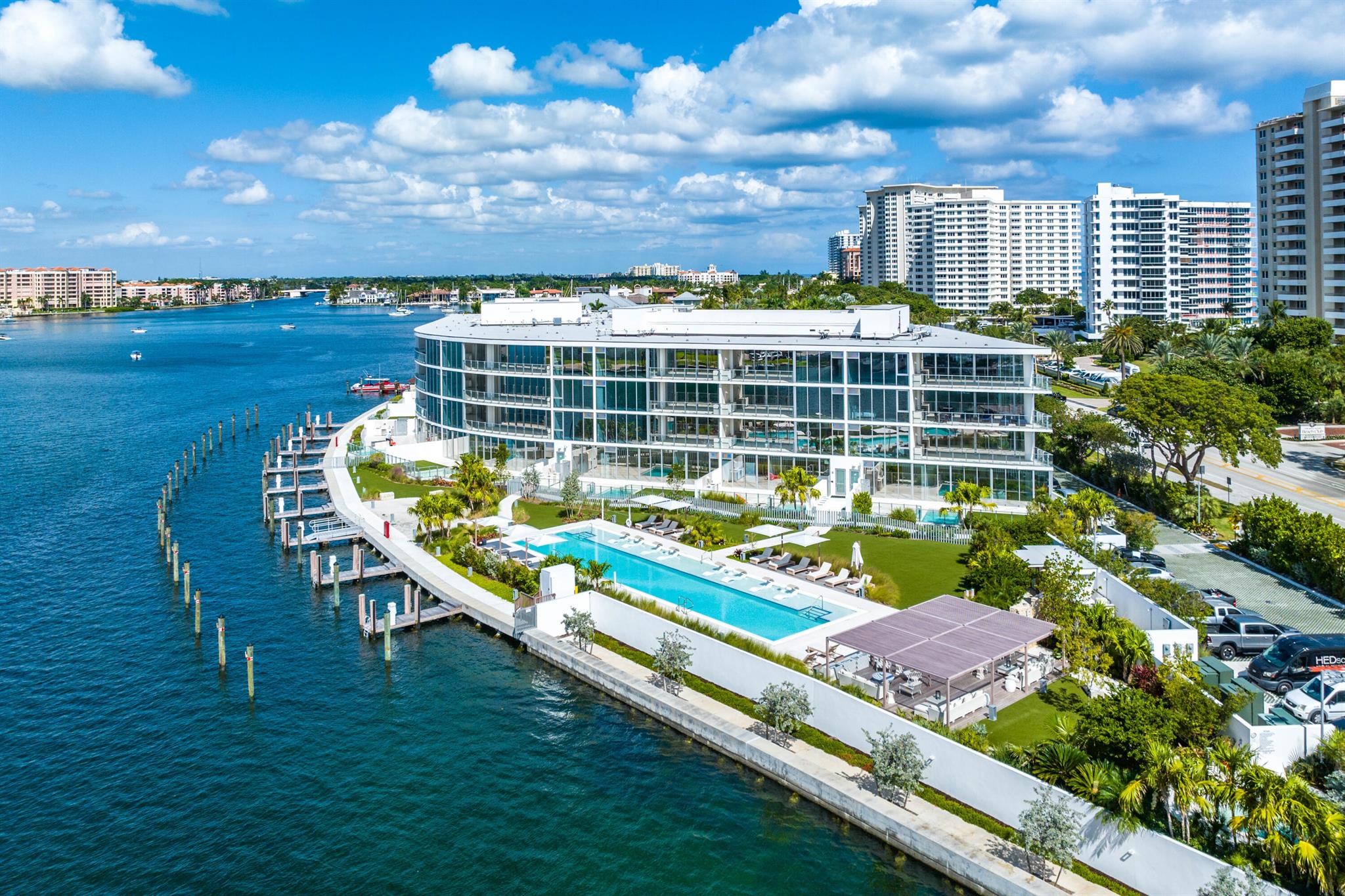 BOCA BEACH RESIDENCES - Residential