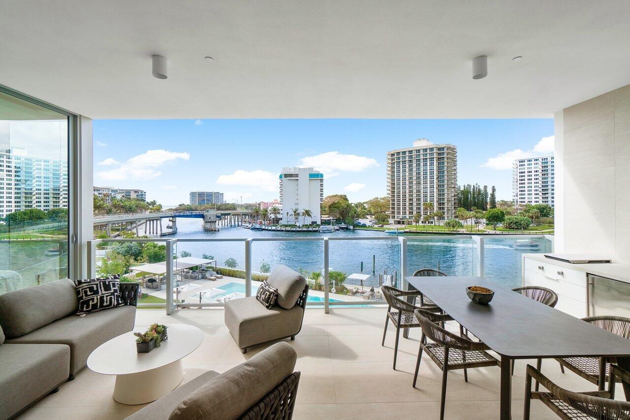 BOCA BEACH RESIDENCES - Residential