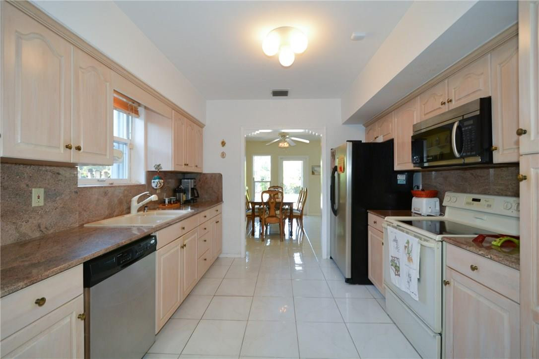 Hollywood Lakes Sec 1-32 - Residential