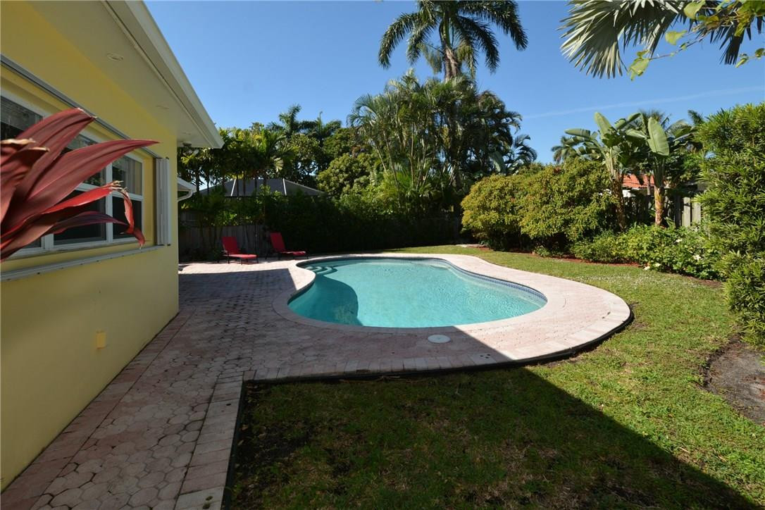 Hollywood Lakes Sec 1-32 - Residential