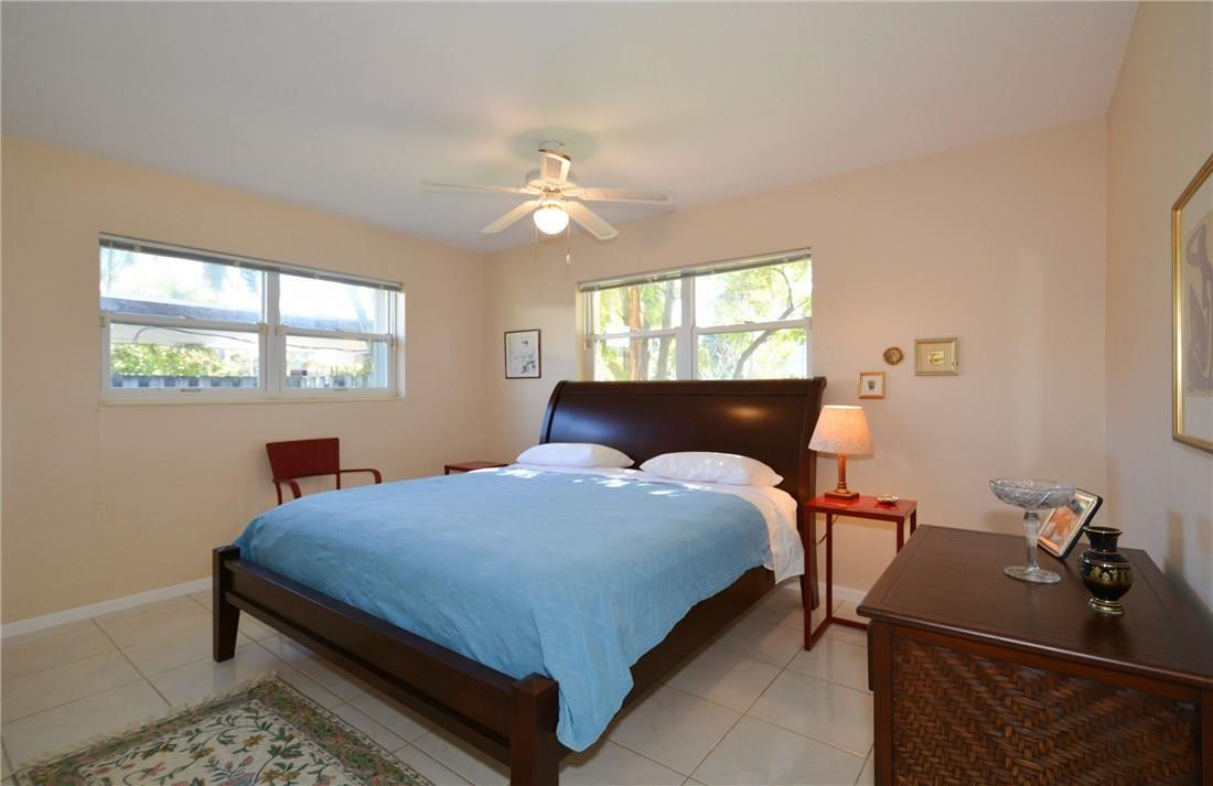 Hollywood Lakes Sec 1-32 - Residential