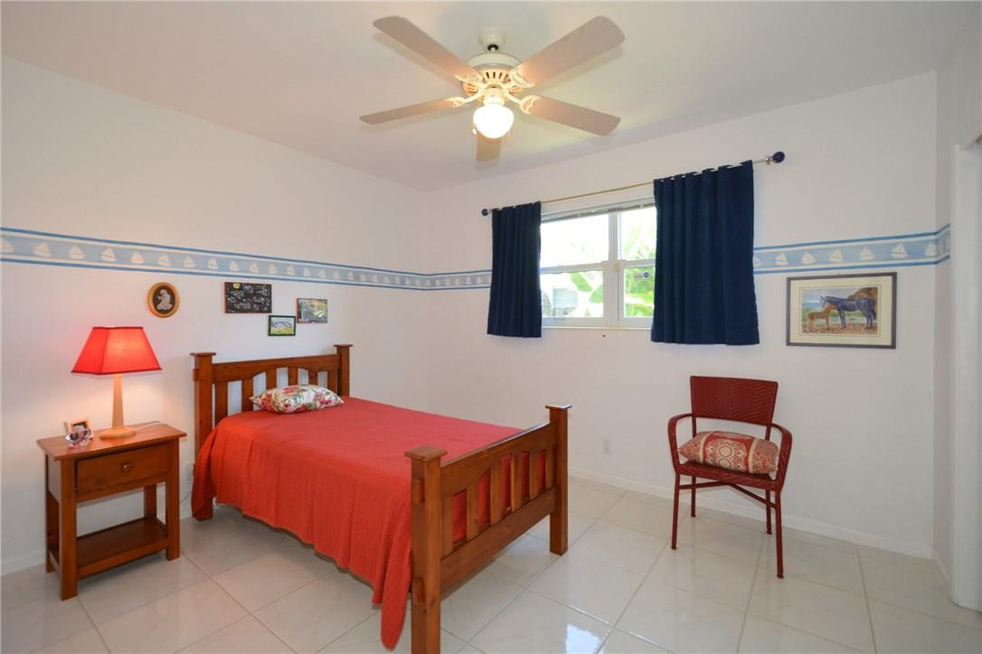 Hollywood Lakes Sec 1-32 - Residential