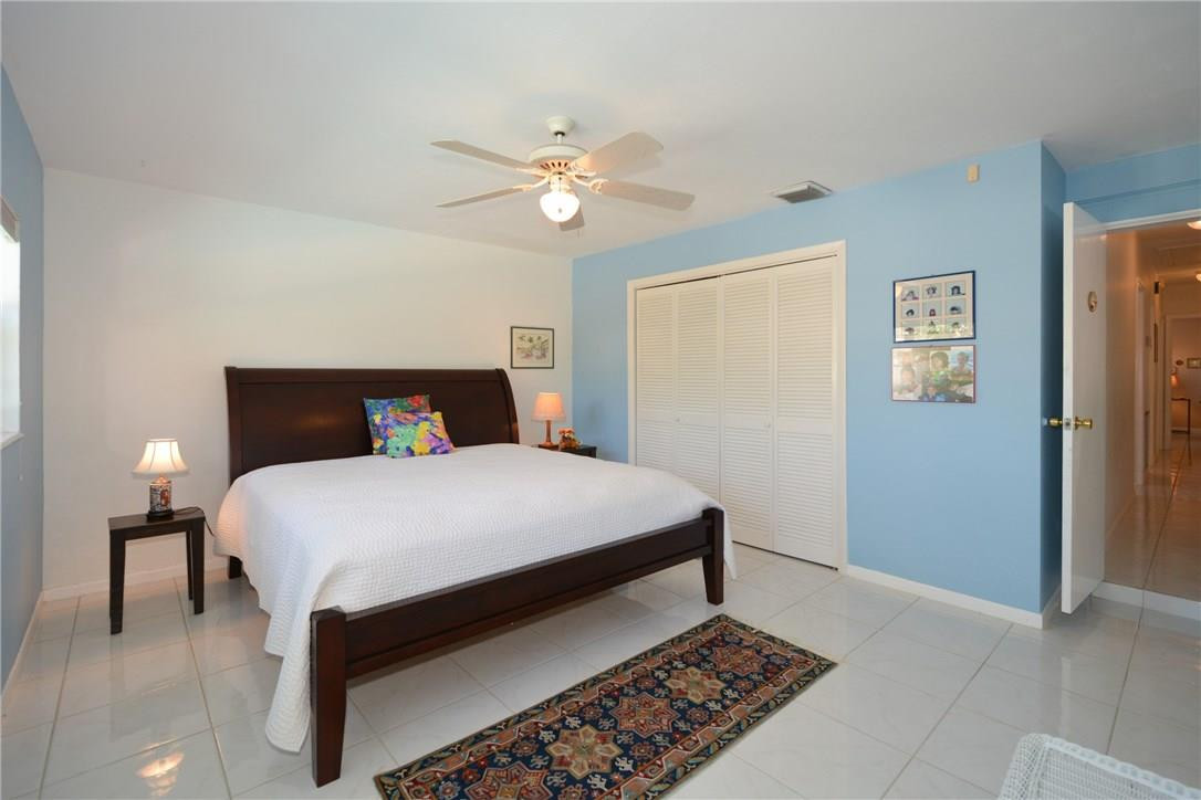 Hollywood Lakes Sec 1-32 - Residential