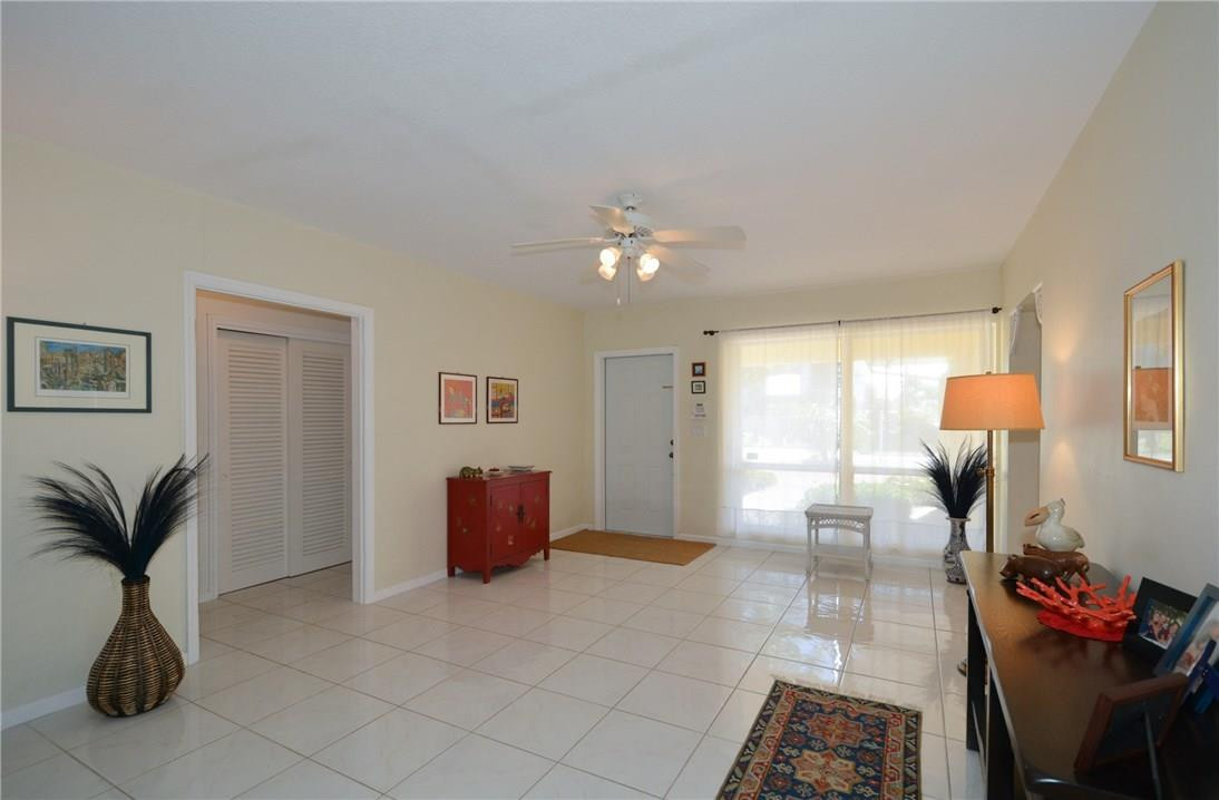 Hollywood Lakes Sec 1-32 - Residential