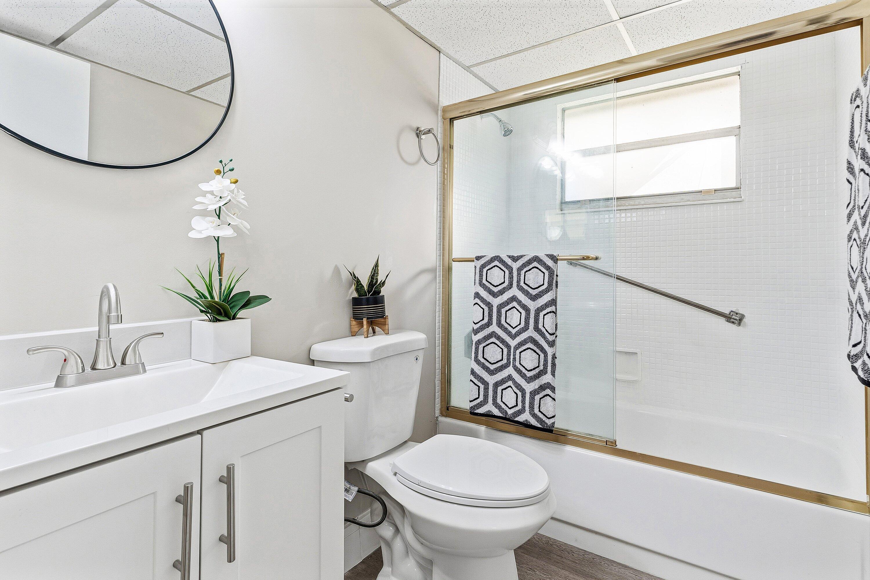 KINGS POINT BRITTANY CONDOS - Residential Lease