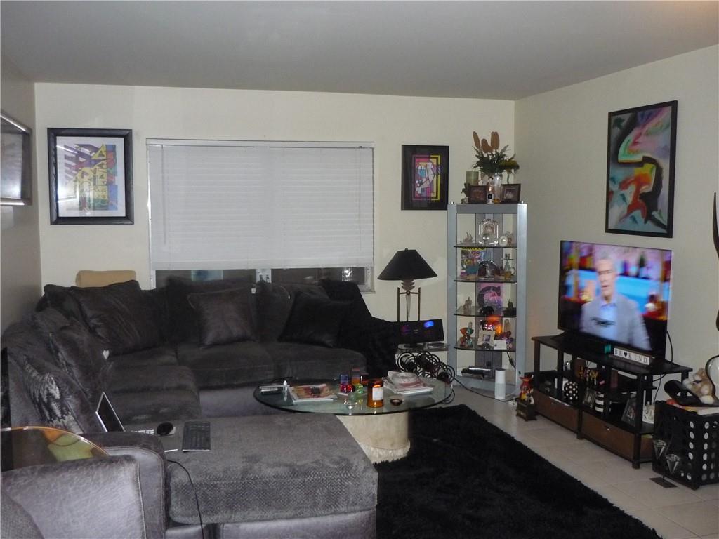 MANOR GROVE VILLAGE 1 - Residential