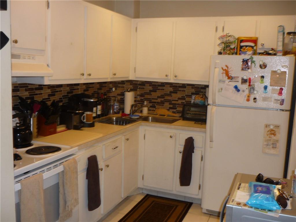 MANOR GROVE VILLAGE 1 - Residential