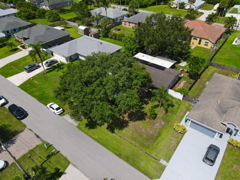 A home in Port St Lucie