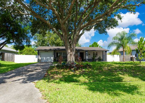 A home in Port St Lucie