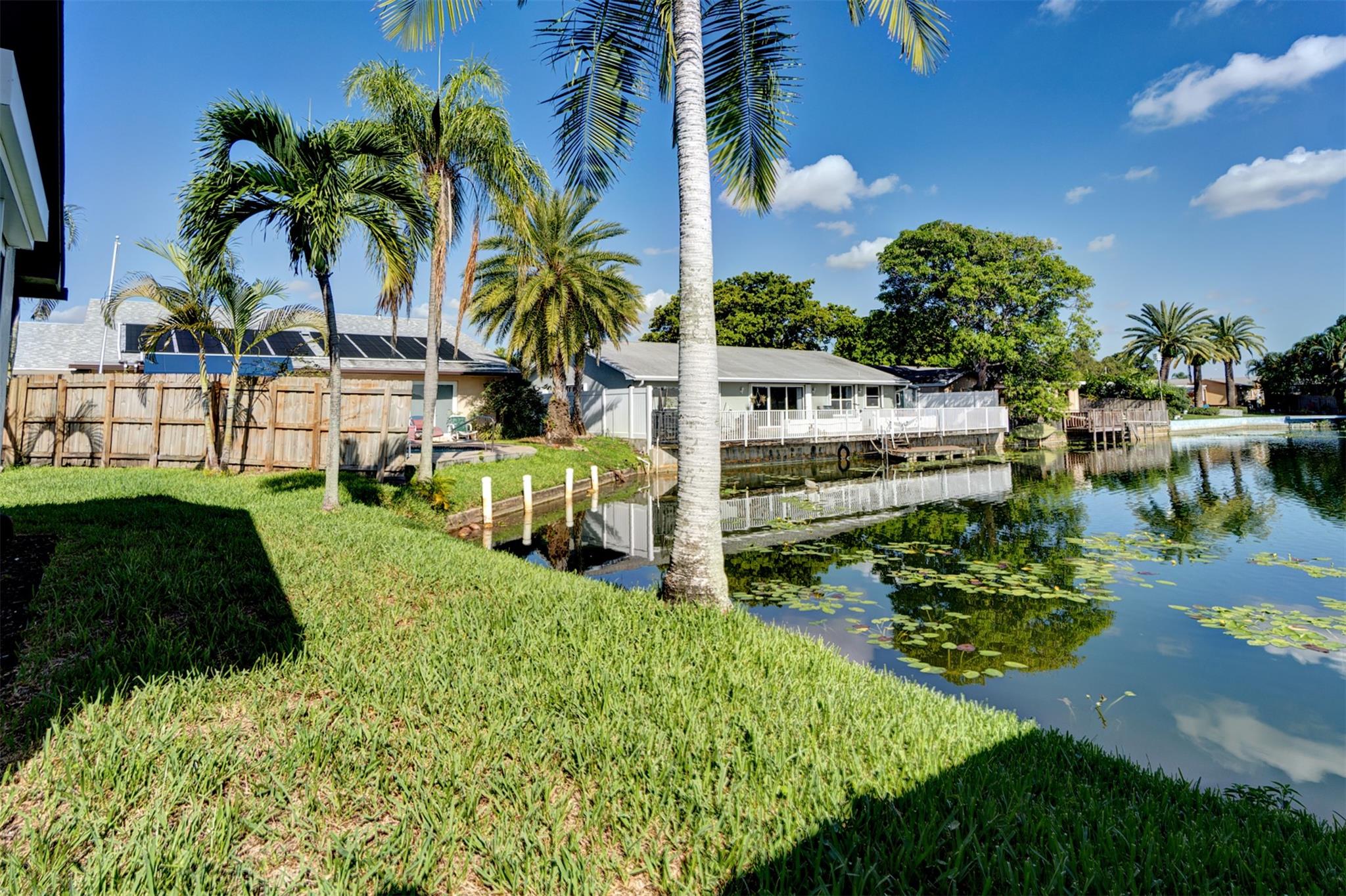 Royal Palm Lake Estates 7 - Residential Lease