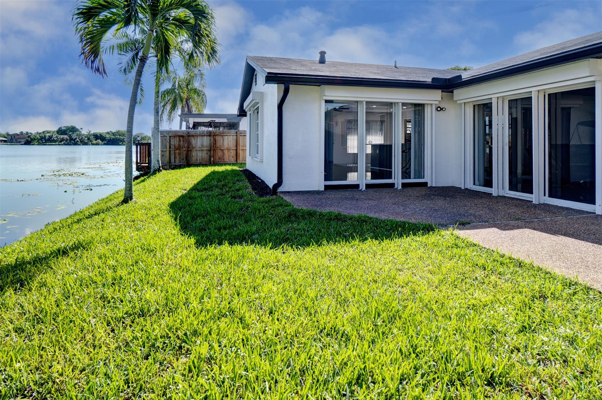 Royal Palm Lake Estates 7 - Residential Lease
