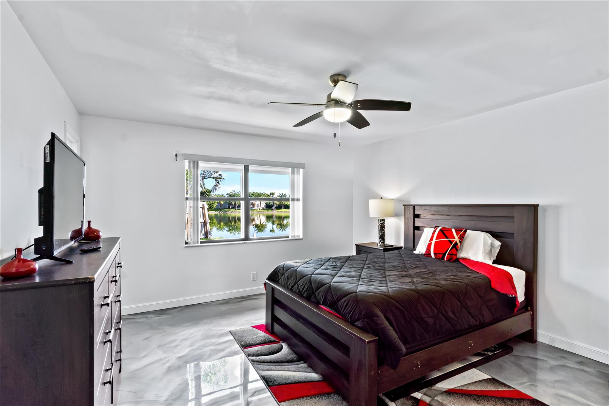 Royal Palm Lake Estates 7 - Residential Lease