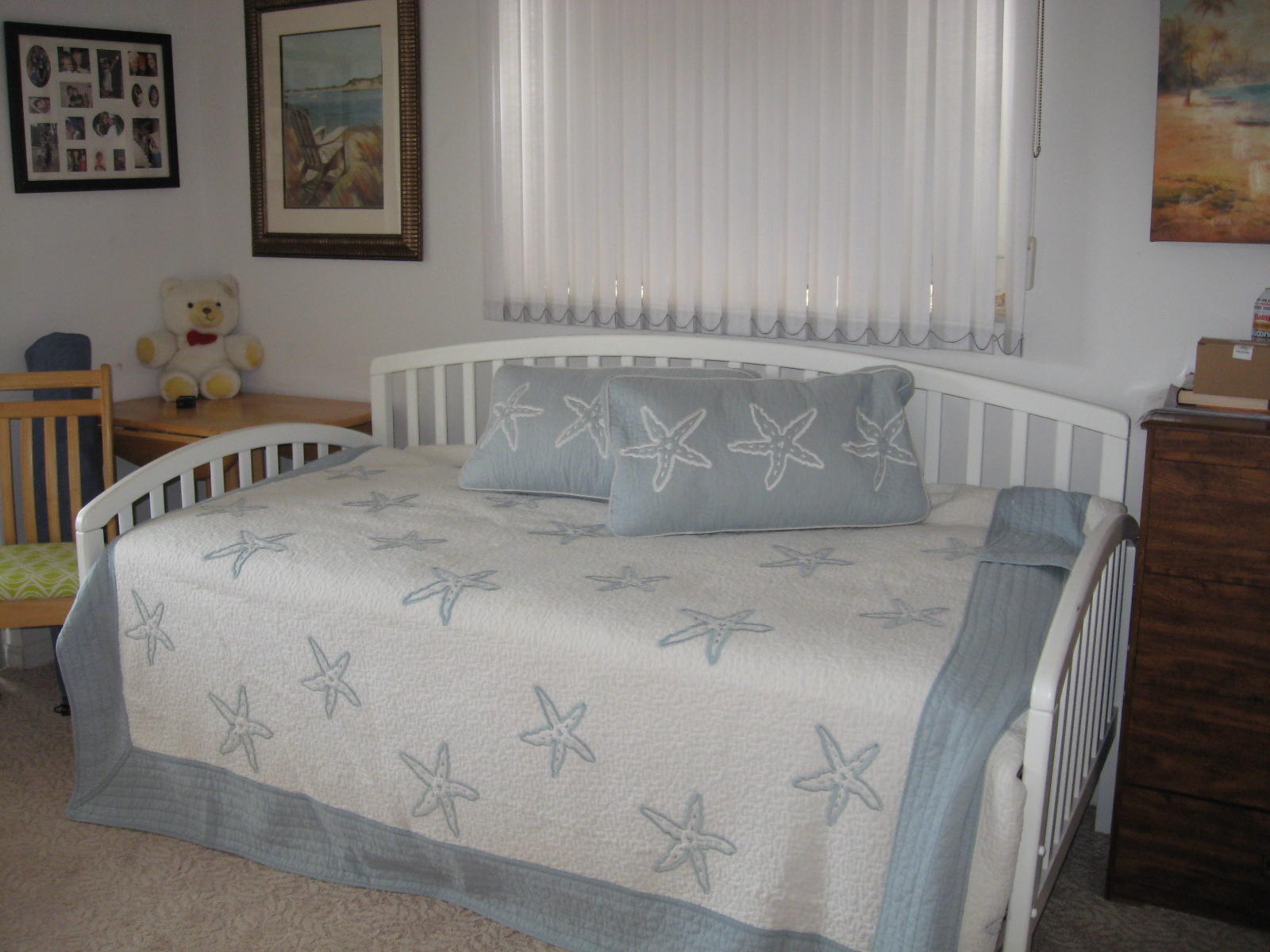 KINGS POINT BURGUNDY COND - Residential