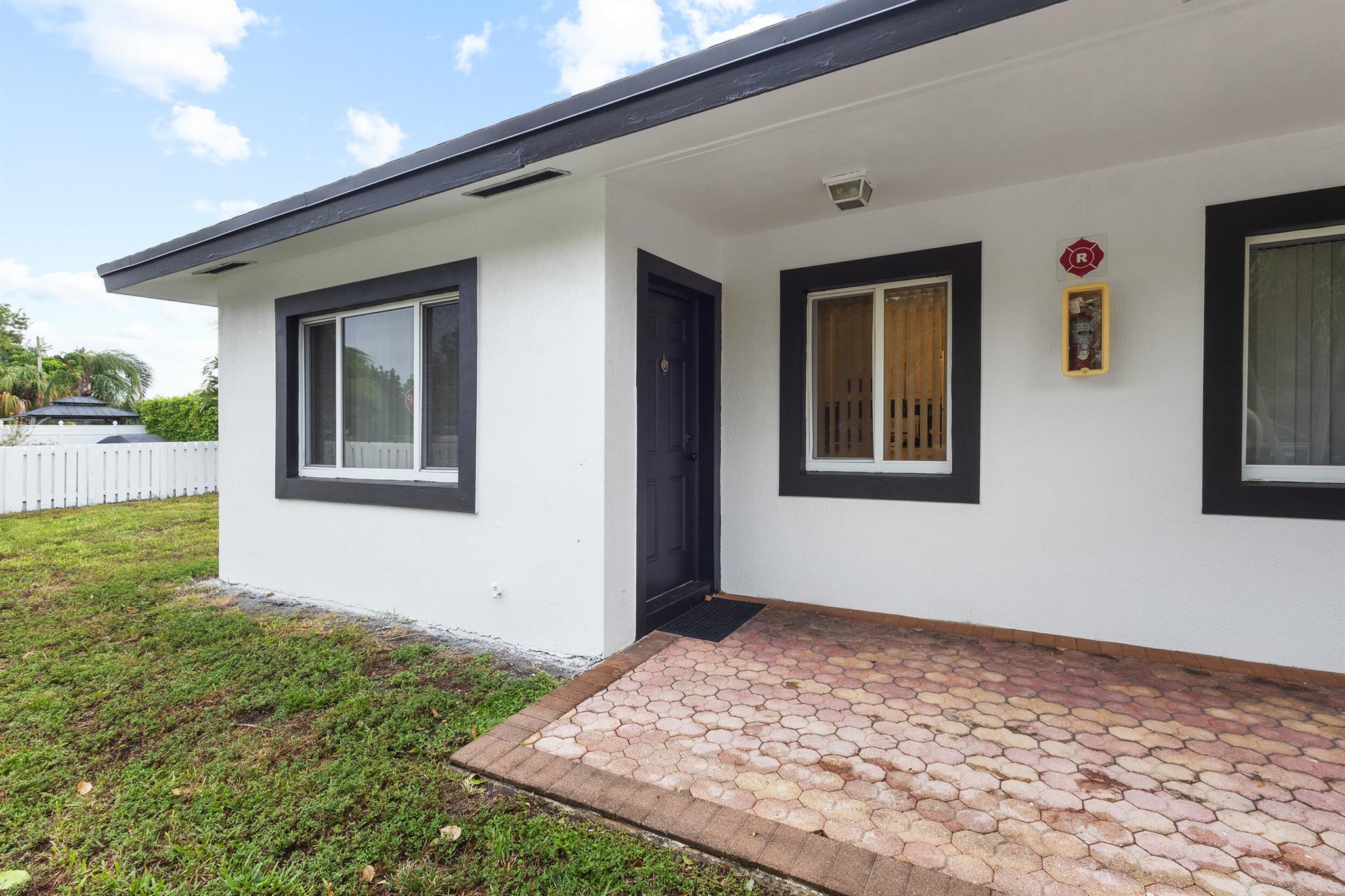 VACCA VILLA - Residential Income