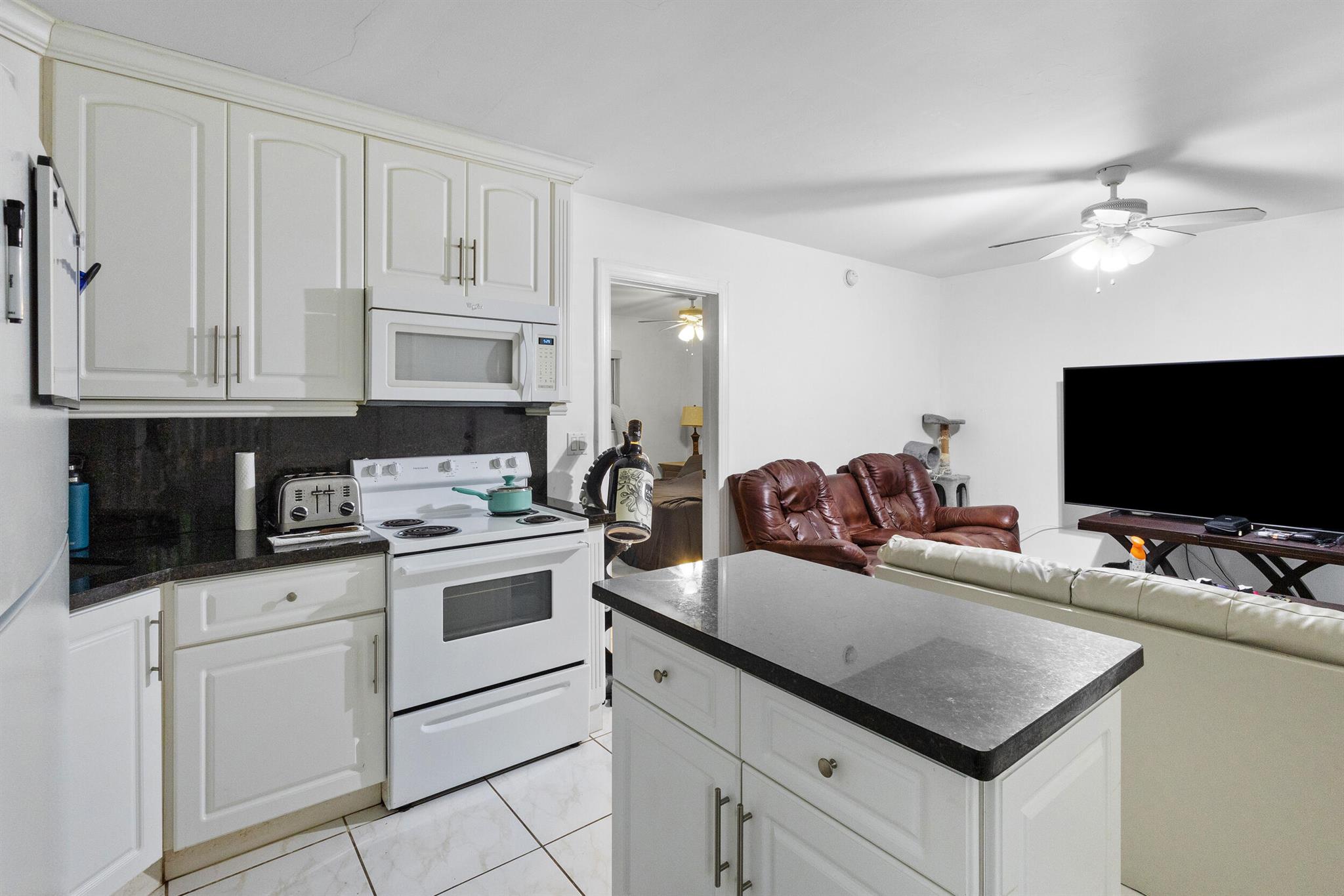 VACCA VILLA - Residential Income