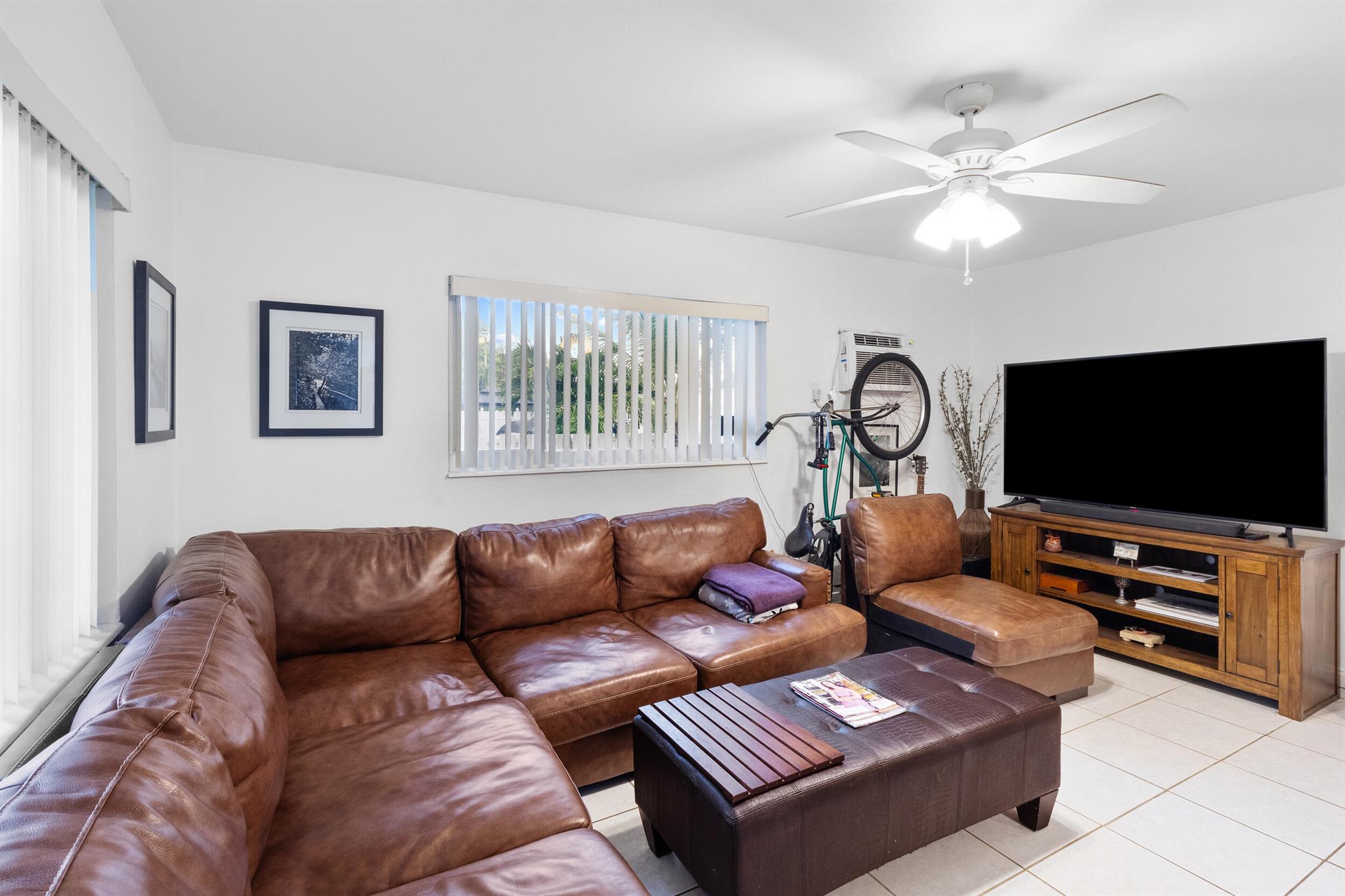 VACCA VILLA - Residential Income