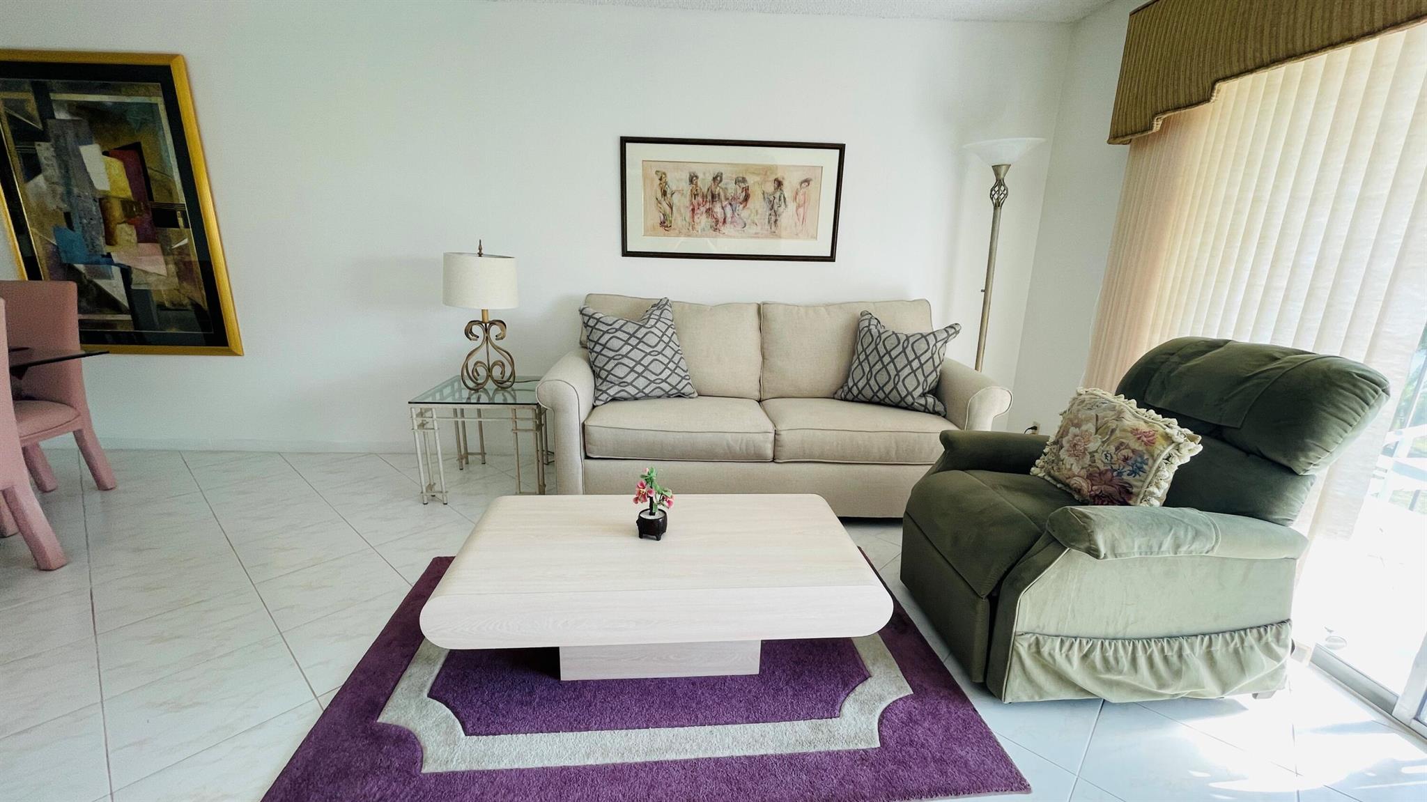 HUNTINGTON LAKES SEC TWO - Residential