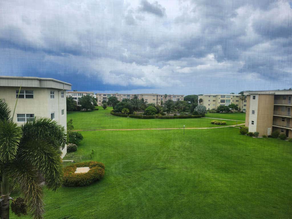 Photo of 2600 NE 1st Lane #402, Boynton Beach, FL 33435 (MLS # B26038111)