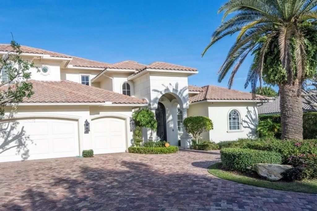 Photo of 2310 E Silver Palm Road, Boca Raton, FL 33432 (MLS # R10706985)