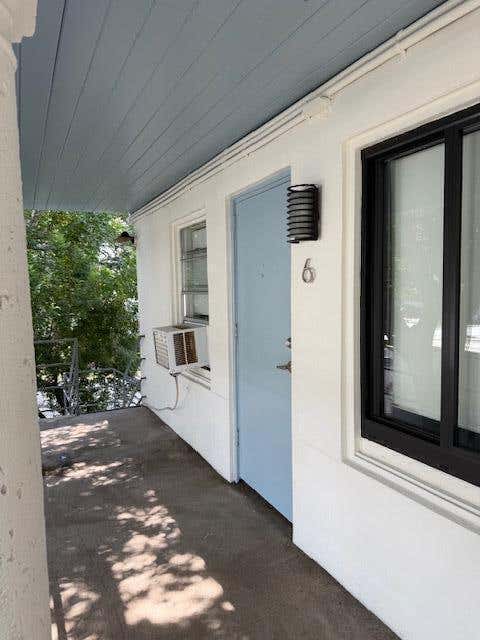 Photo of 1605 E BROWARD Boulevard #6, Fort Lauderdale, FL 33301 (MLS # B26061152)