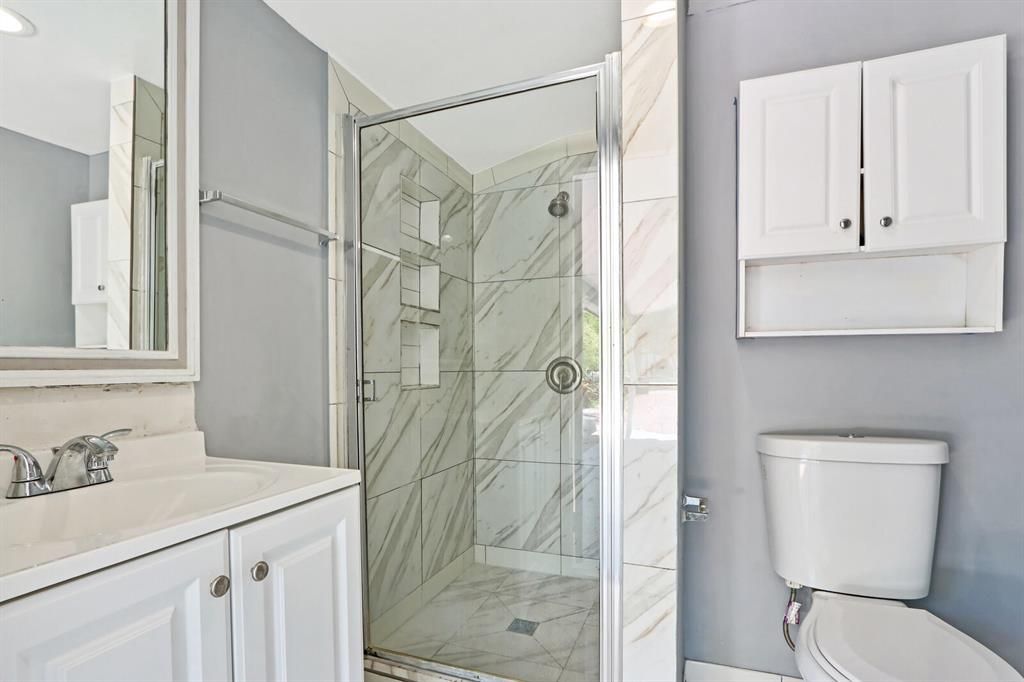 Photo of 606 N Hepburn Avenue, Jupiter, FL 33458 (MLS # R10726797)