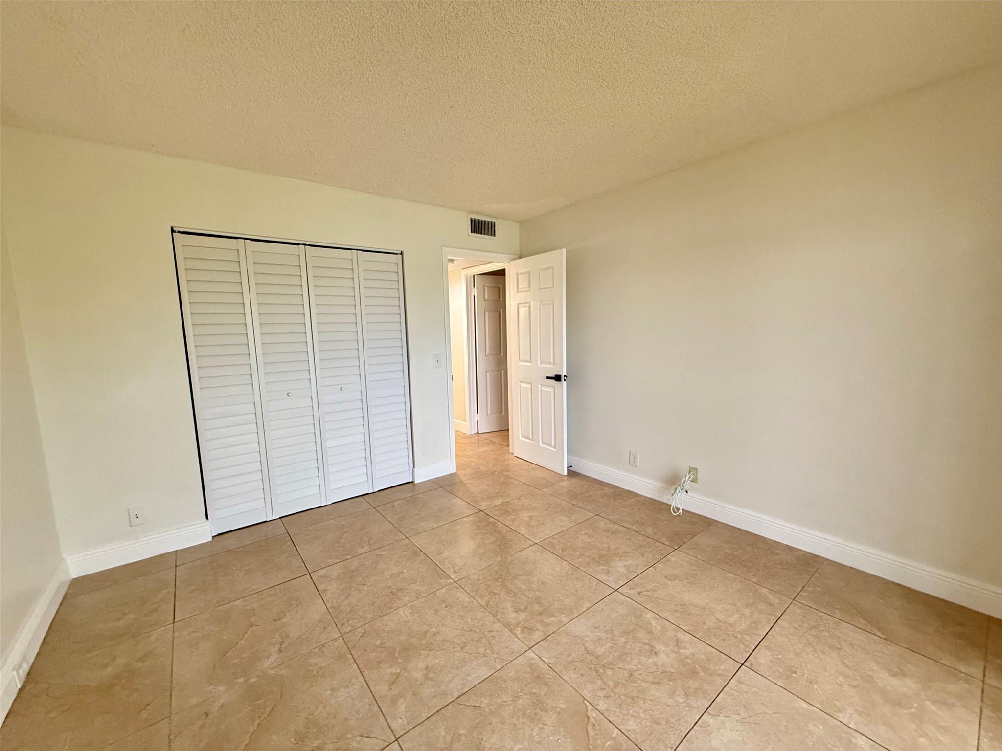 1401 SW 134th Way 206 C