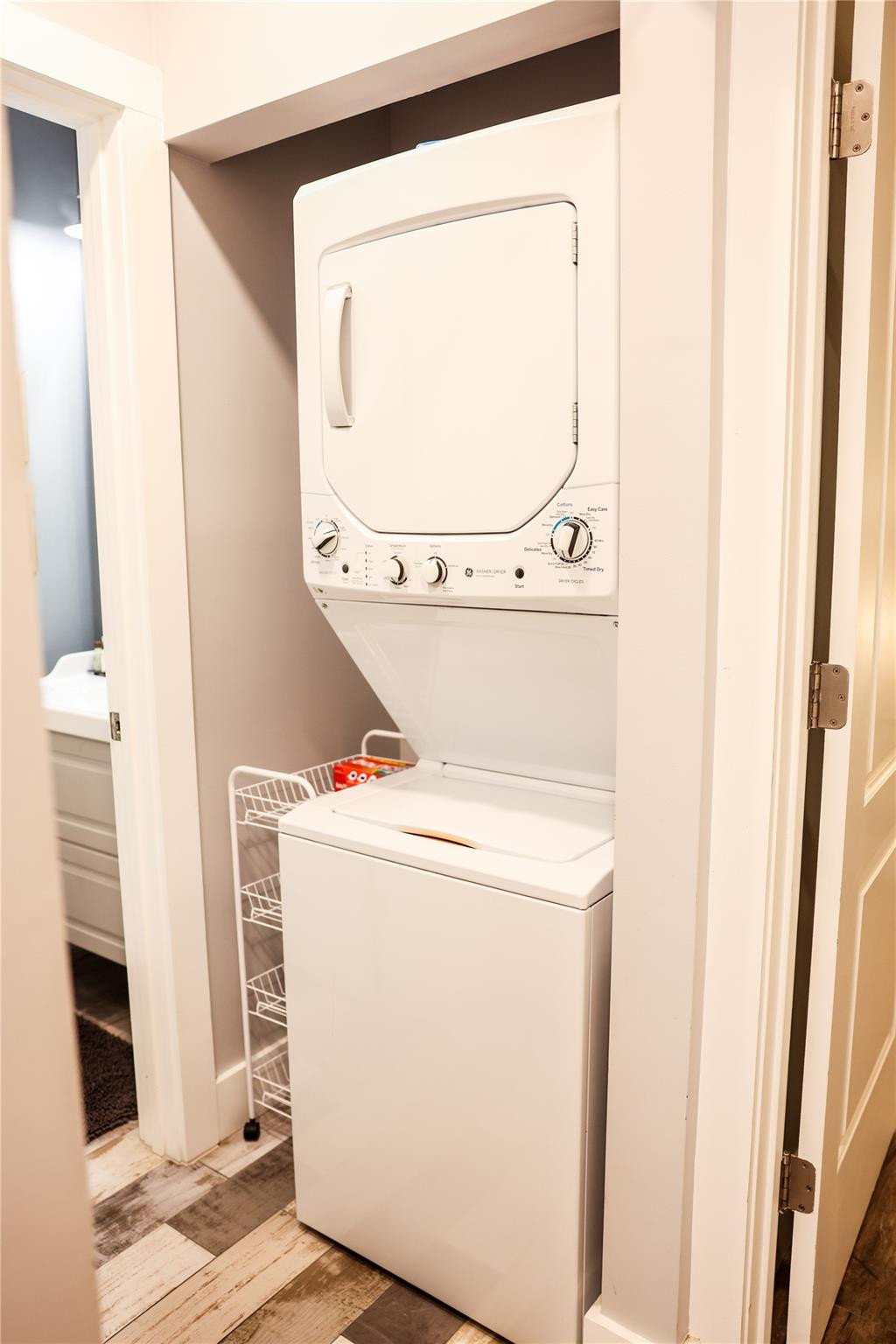 Lakeside 23-38 B - Residential Income