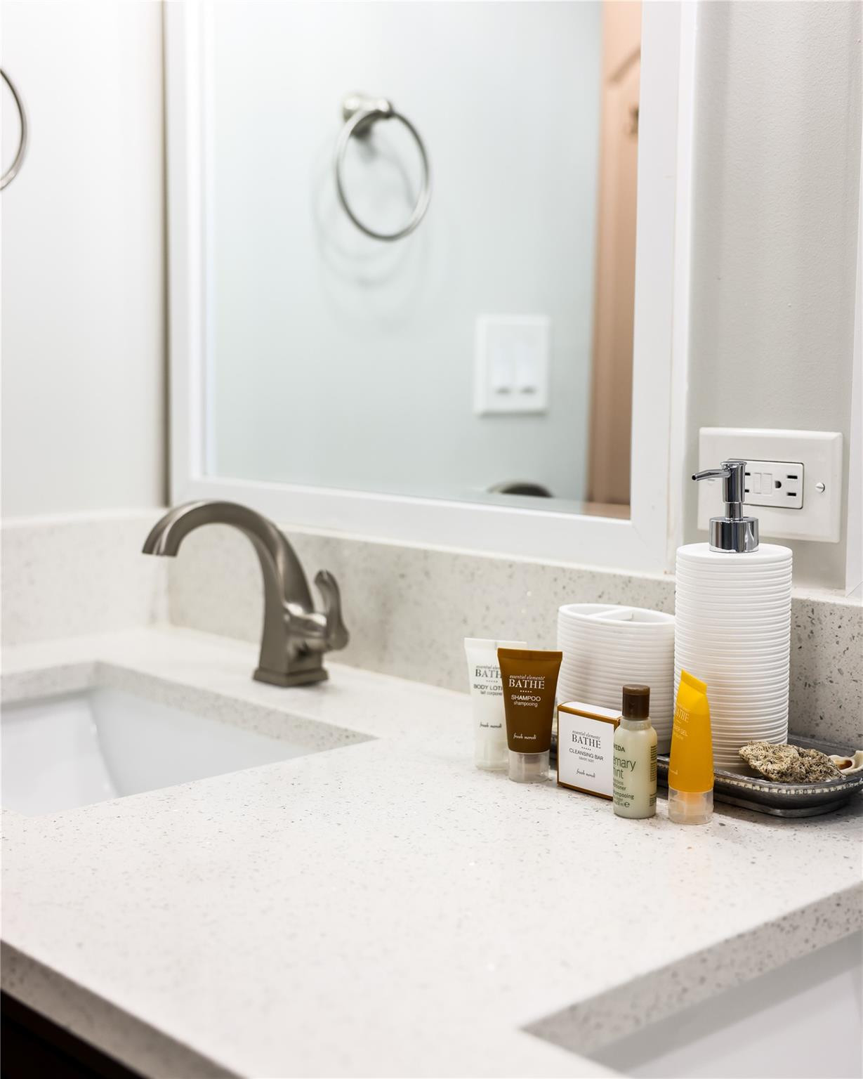 Lakeside 23-38 B - Residential Income