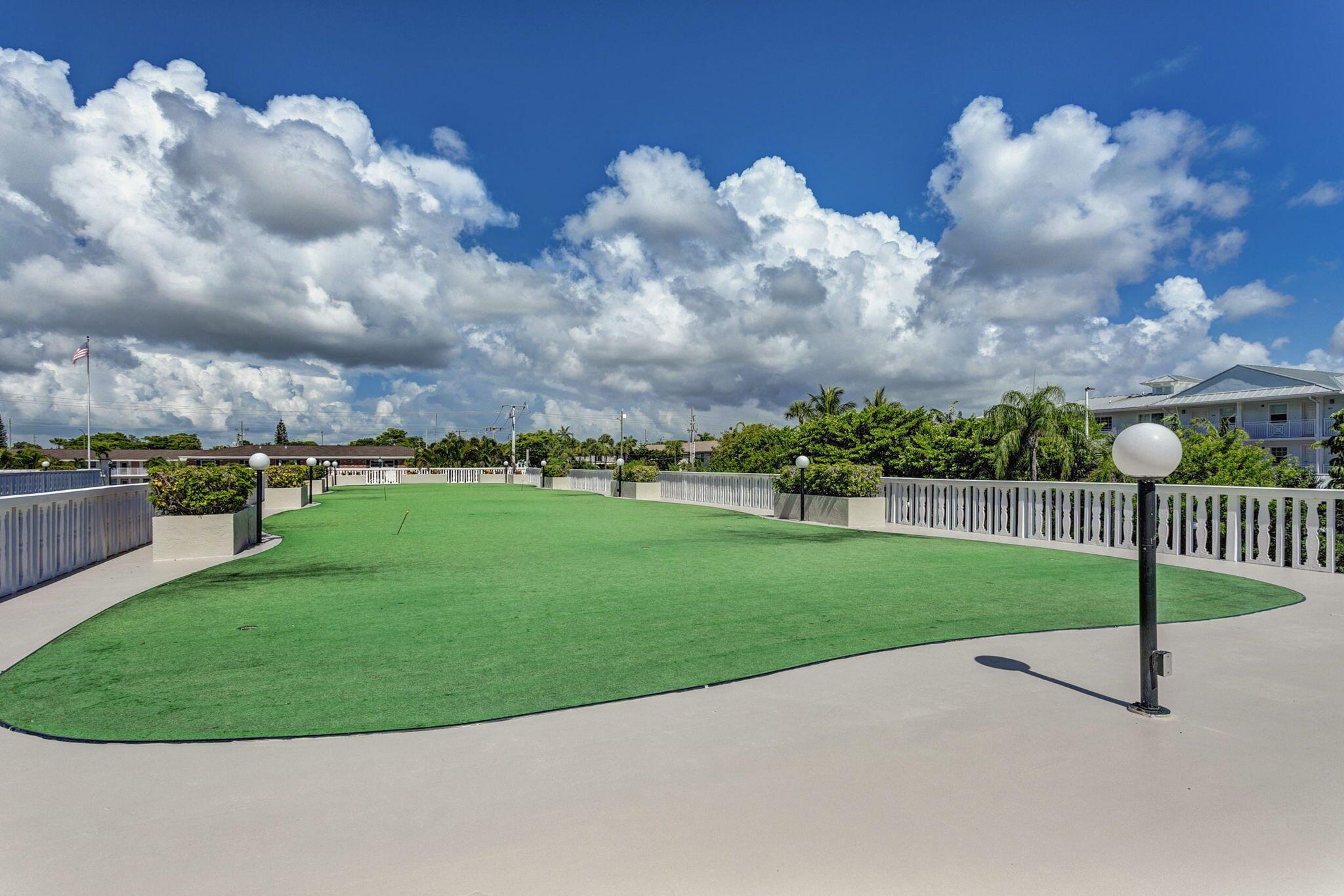 LAKE HARBOUR TOWERS CONDO - Residential