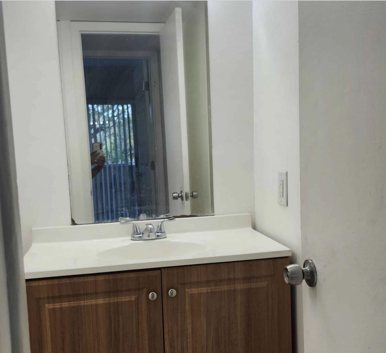 SUNRISE NO 1 CONDO - Residential Lease