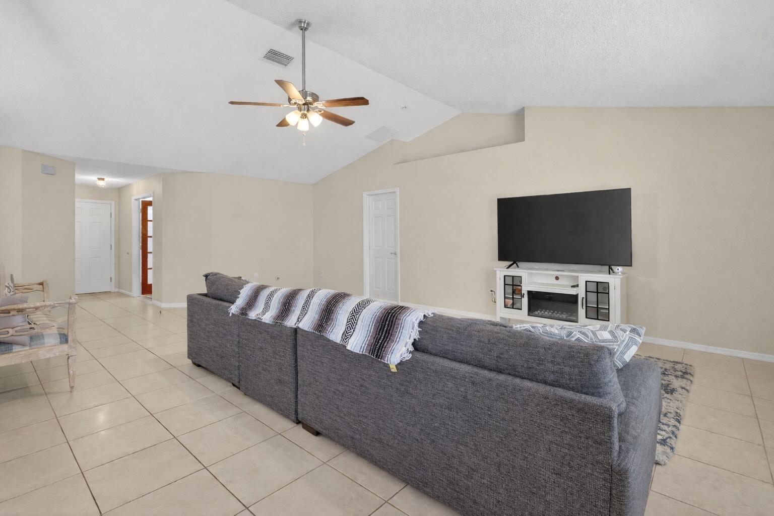 PORT ST LUCIE SECTION 14 - Residential